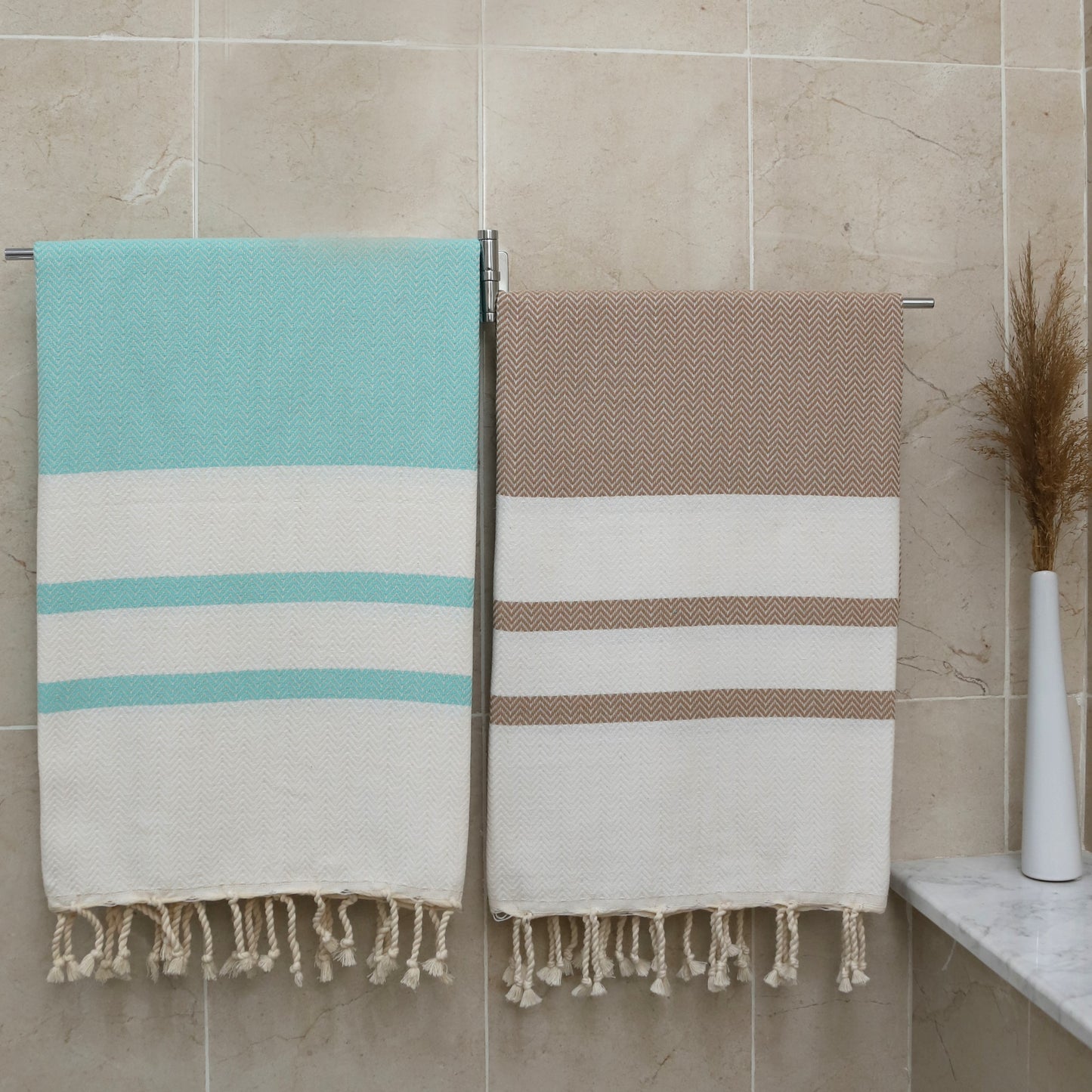 Set of 2 Cotton Towels – Fast-Drying & Lightweight Chevron Weave in Caramel Beige + Mint Green – Travel, Beach & Everyday Use