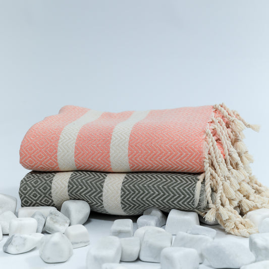 Exclusive Diavron 2-Pack Cotton Towels – Khaki Green & Salmon Pink | Quick-Dry, Lightweight & Stylish for Travel, Beach, Bath & More (39" x 71")